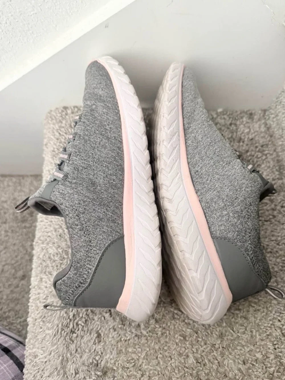 Women's Grey Knit Slip-On Sneakers with Pink Accents
